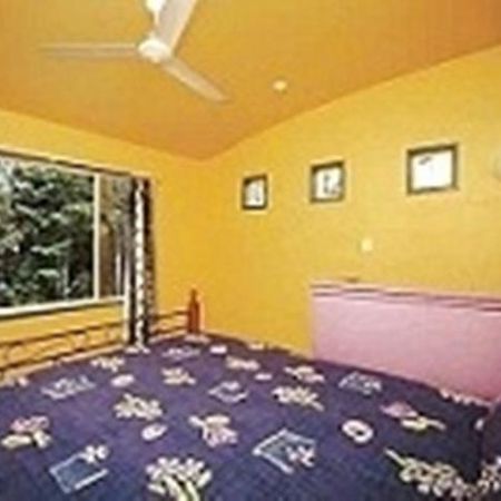 Lake Tinaroo Terraces Motel Ruang foto